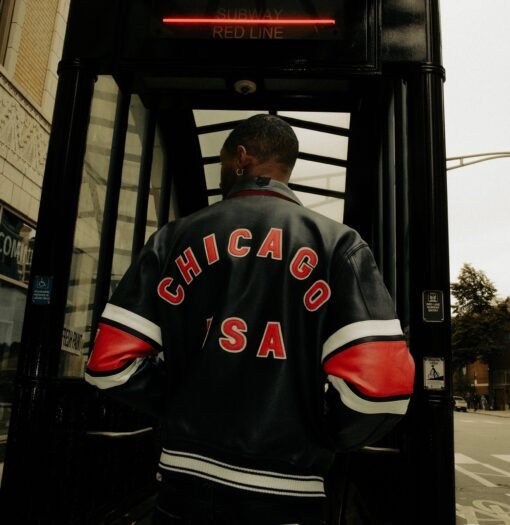 AVIREX CHICAGO USA LEATHER JACKET BLACK & RED